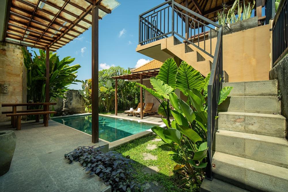 Ubud Lestari Villa Esterno foto